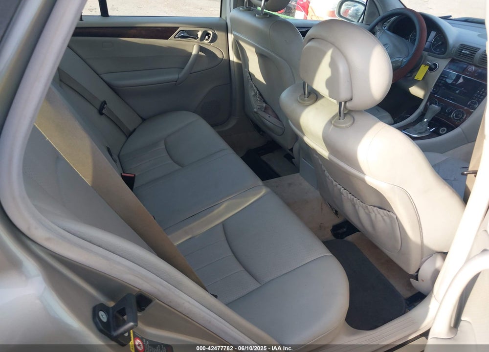 2005 MERCEDES-BENZ C 240 LUXURY VIN: WDBRH61J65F567374