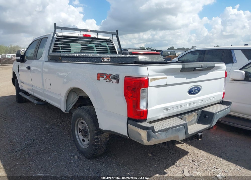 2018 FORD F-250 VIN: 1FT7X2BT2JEC25506