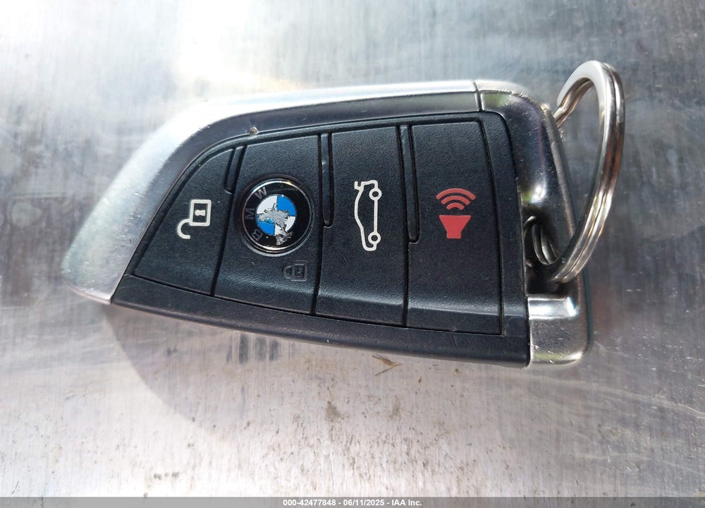 2015 BMW X5 VIN: 5UXKR6C50F0J78443