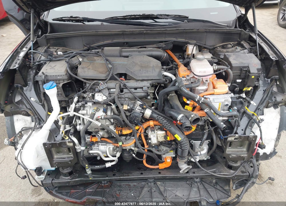 2024 KIA SORENTO HYBRID VIN: KNDRKDLGXR5247947