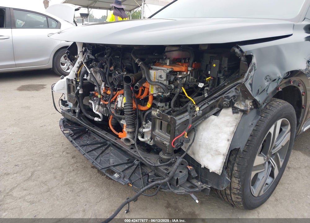 2024 KIA SORENTO HYBRID VIN: KNDRKDLGXR5247947