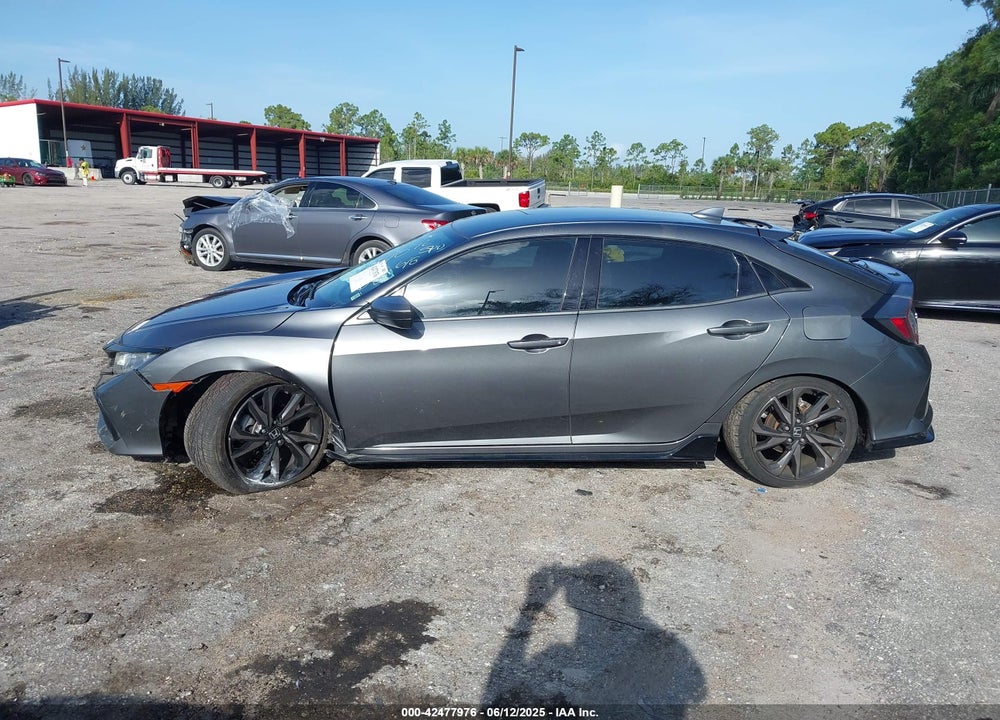 2018 HONDA CIVIC SPORT VIN: SHHFK7H49JU207072