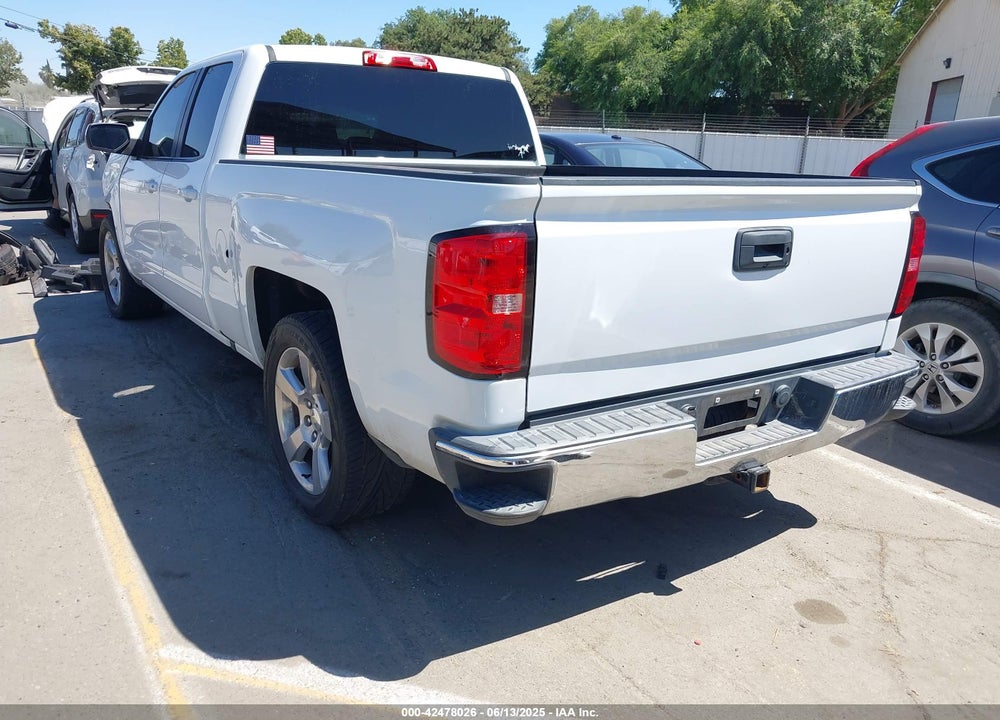 2018 CHEVROLET SILVERADO 1500 VIN: 1GCRCREC1JZ172850