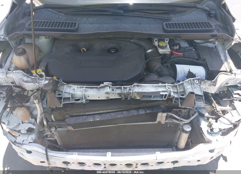 2017 FORD ESCAPE SE VIN: 1FMCU9G92HUA28392