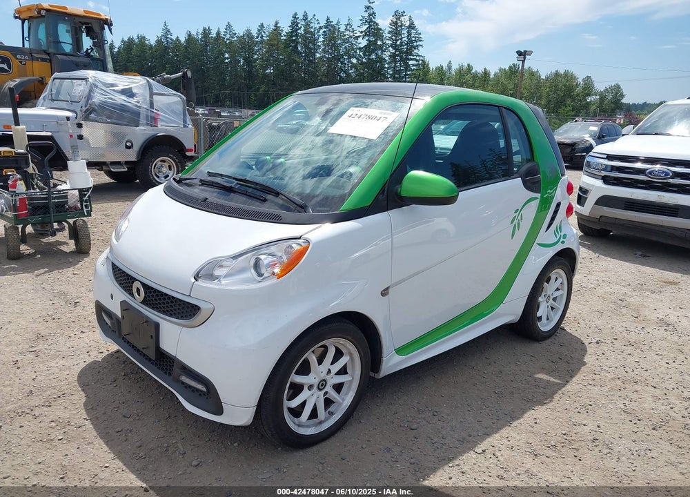 2014 SMART FORTWO ELECTRIC DRIVE VIN: WMEEJ9AA5EK783957