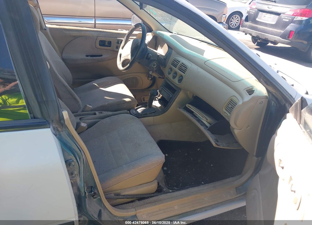 1994 SUBARU IMPREZA L PLUS VIN: JF1GC2357RH540295