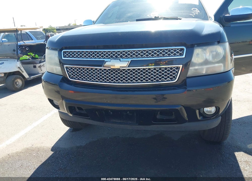 2009 CHEVROLET TAHOE VIN: 1GNFK33059R209350