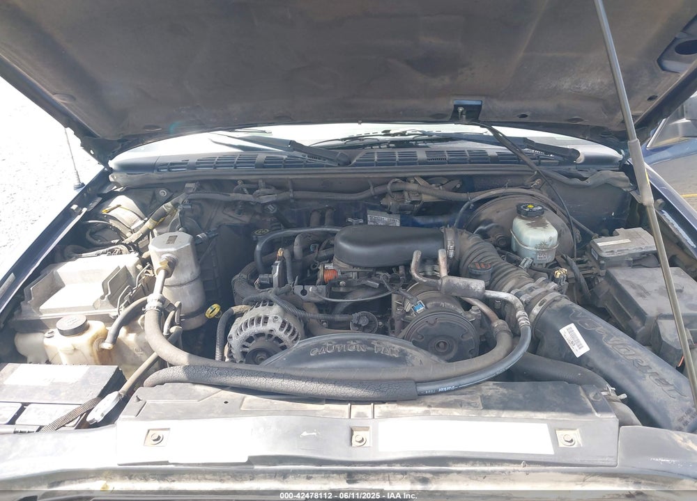 2001 CHEVROLET S-10 LS VIN: 1GCCS14W818253145