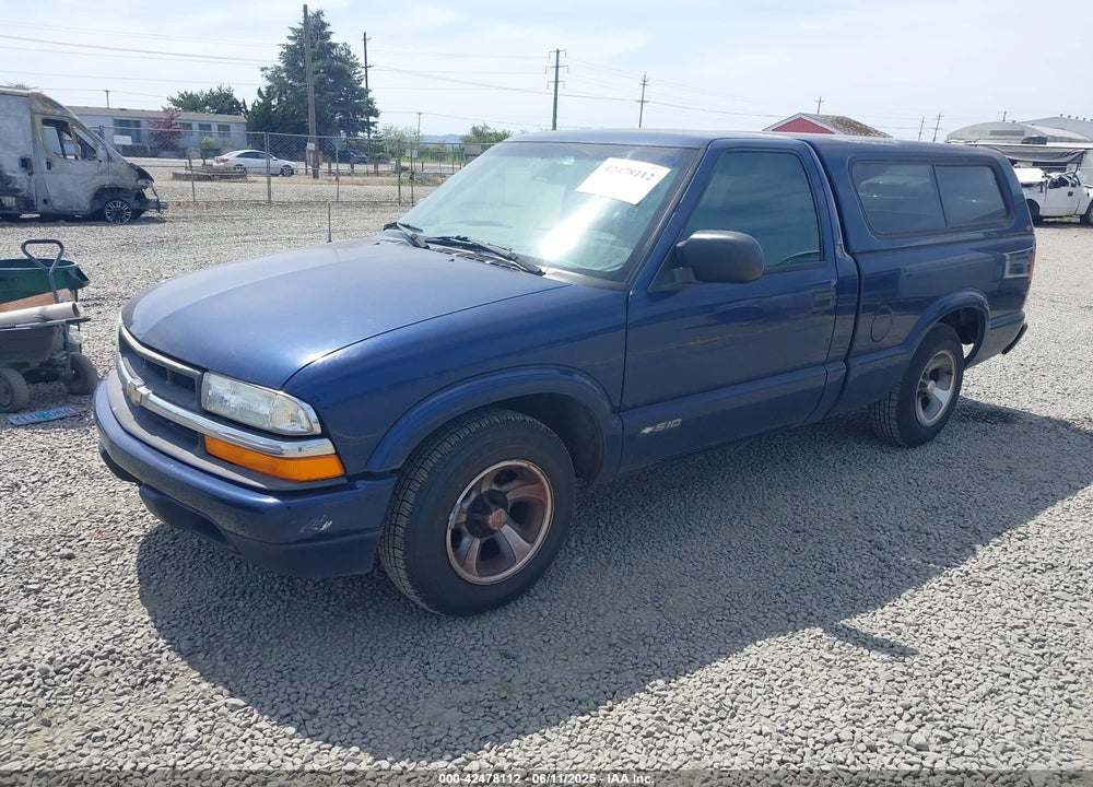 2001 CHEVROLET S-10 LS VIN: 1GCCS14W818253145