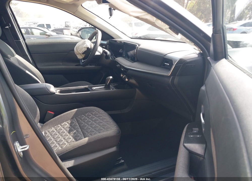 2025 NISSAN KICKS VIN: 3N8AP6CA3SL386642