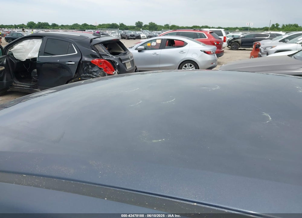 2017 HONDA CIVIC VIN: 19XFC2F57HE001195