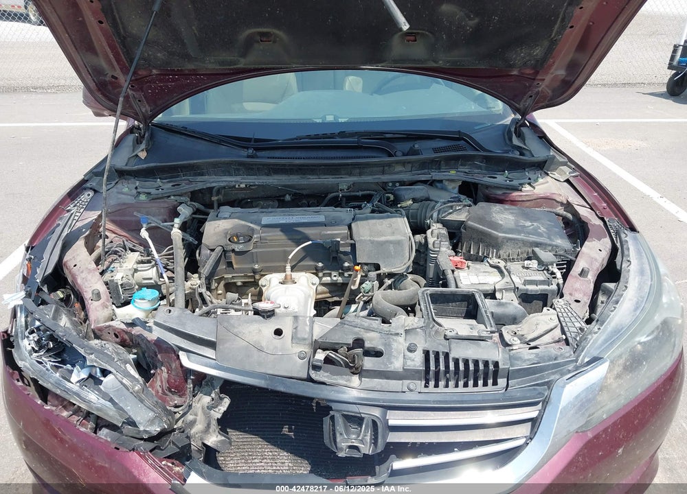 2015 HONDA ACCORD SEDAN VIN: 1HGCR2F82FA082264