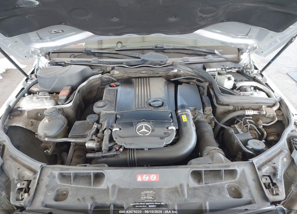 2014 MERCEDES-BENZ C 250 VIN: WDDGF4HB5ER319638