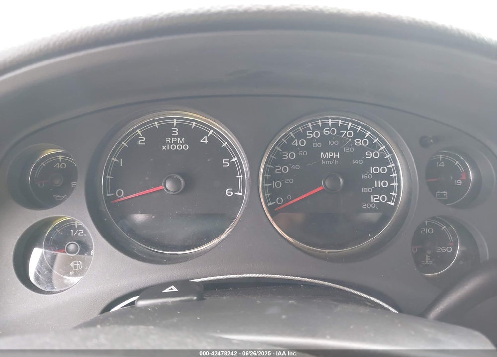 2007 CHEVROLET TAHOE VIN: 1GNFC13027R266393
