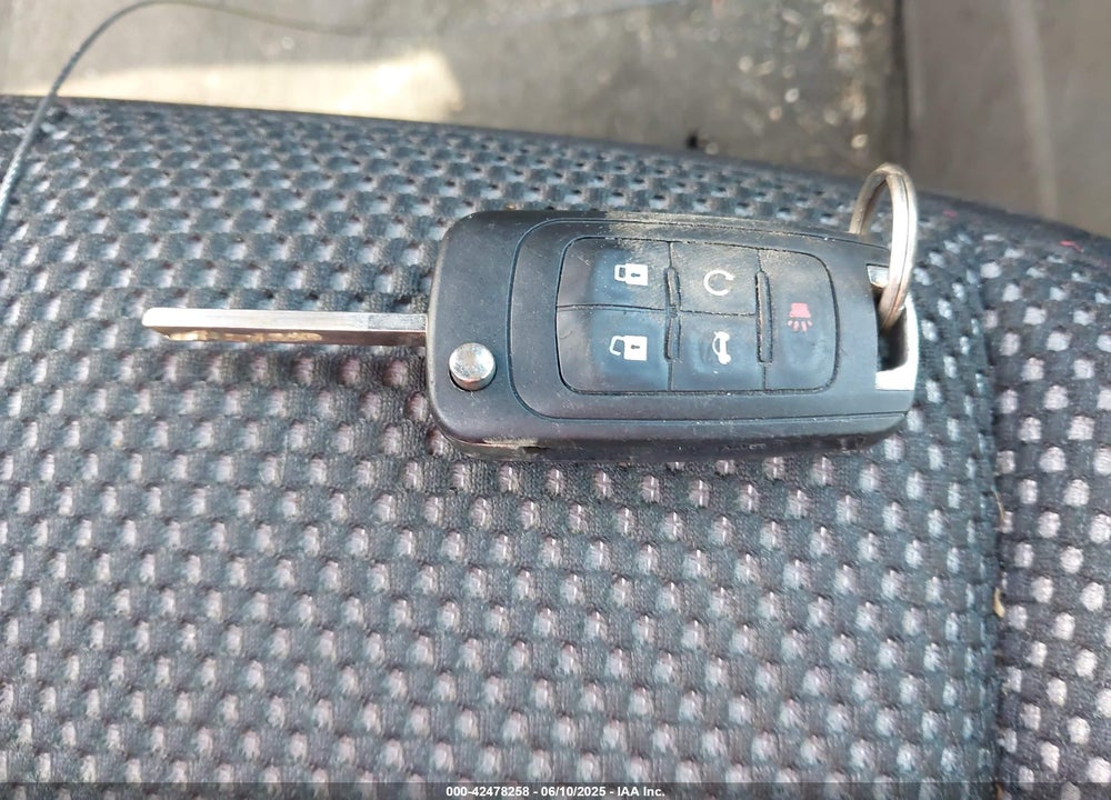 2014 CHEVROLET EQUINOX VIN: 1GNALBEK7EZ122947