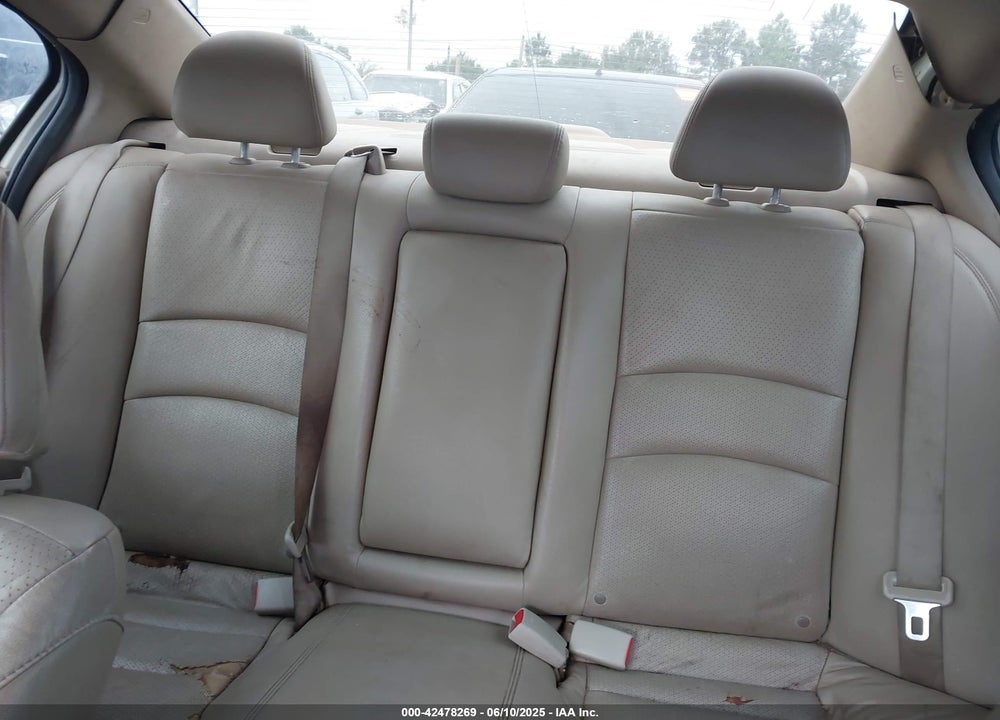 2013 HONDA ACCORD VIN: 1HGCR2F84DA224871