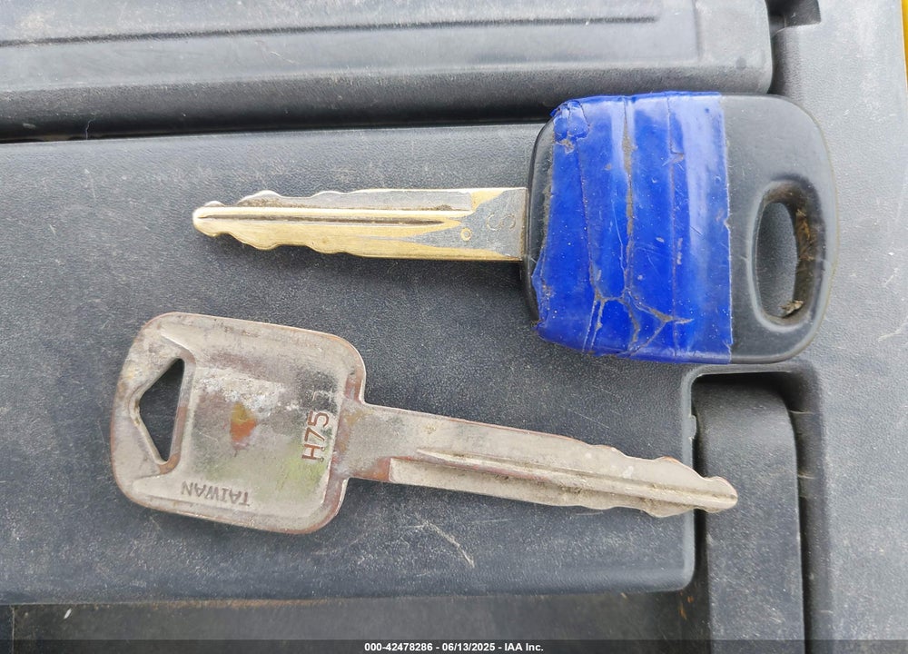 1999 FORD RANGER XL/XLT VIN: 1FTZR15V3XPA78801