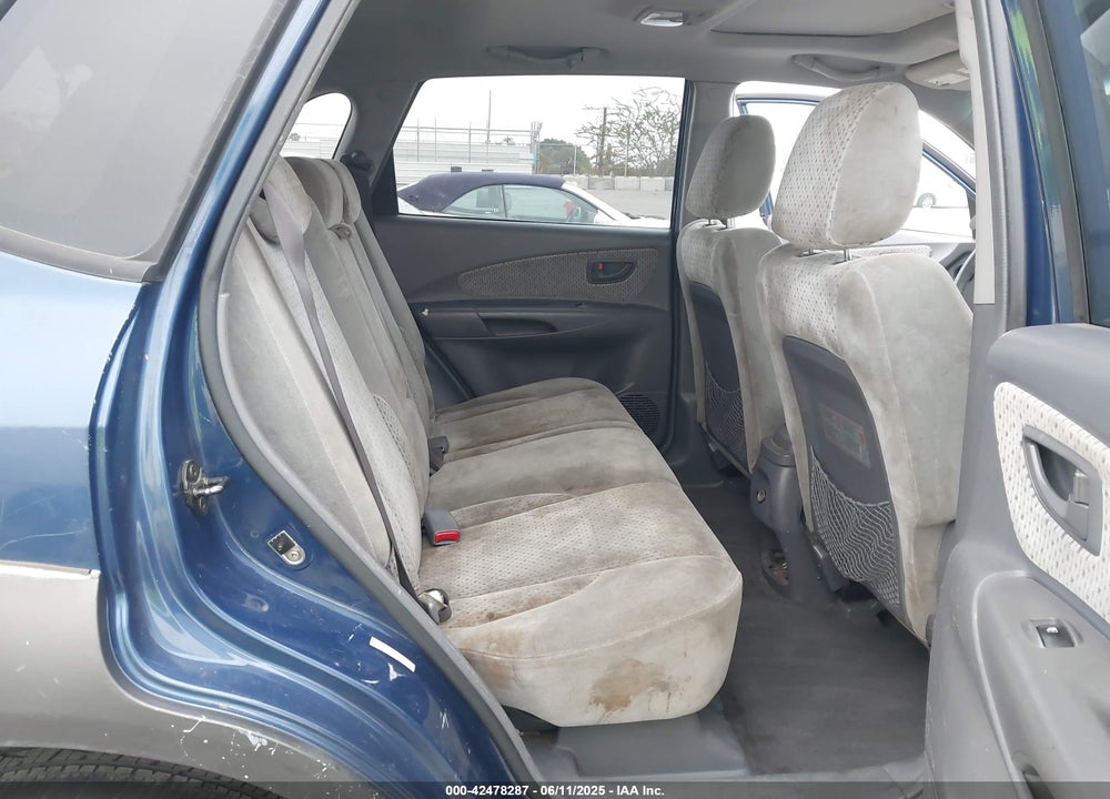 2005 HYUNDAI TUCSON GLS/LX VIN: KM8JN72D65U084609