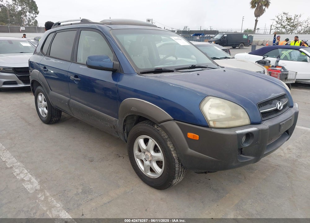 2005 HYUNDAI TUCSON GLS/LX VIN: KM8JN72D65U084609