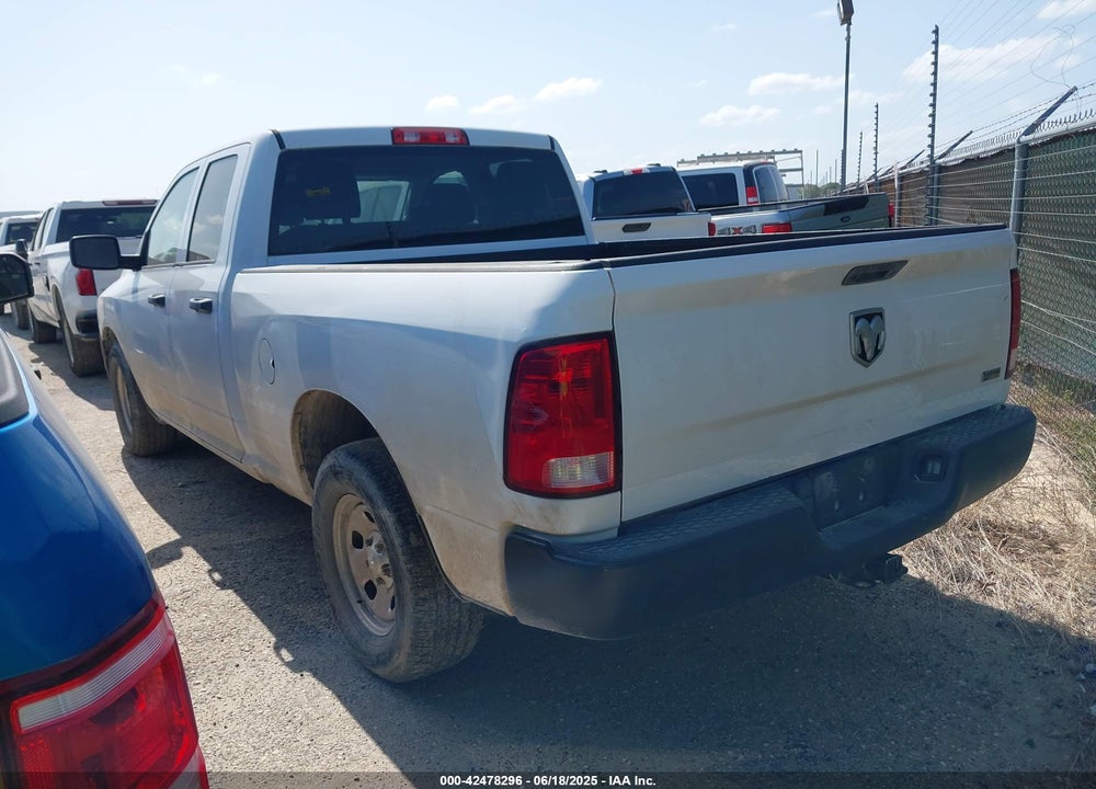 2019 RAM 1500 CLASSIC TRADESMAN 4X2 6'4 BOX VIN: 1C6RR6FG0KS581521