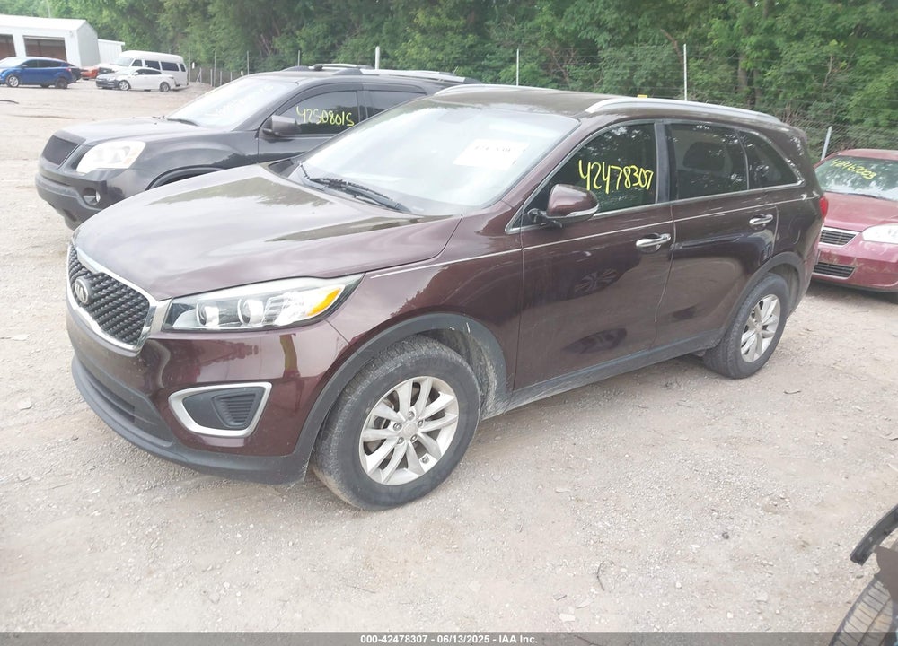 2016 KIA SORENTO VIN: 5XYPG4A38GG008541
