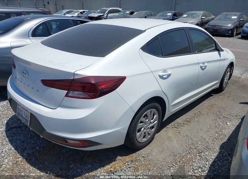 2019 HYUNDAI ELANTRA SE VIN: 5NPD74LF4KH449143