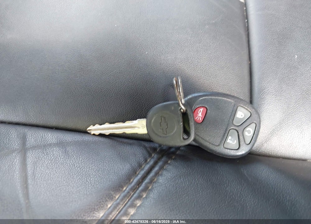 2010 CHEVROLET SILVERADO 1500 VIN: 1GCSKTE30AZ127223