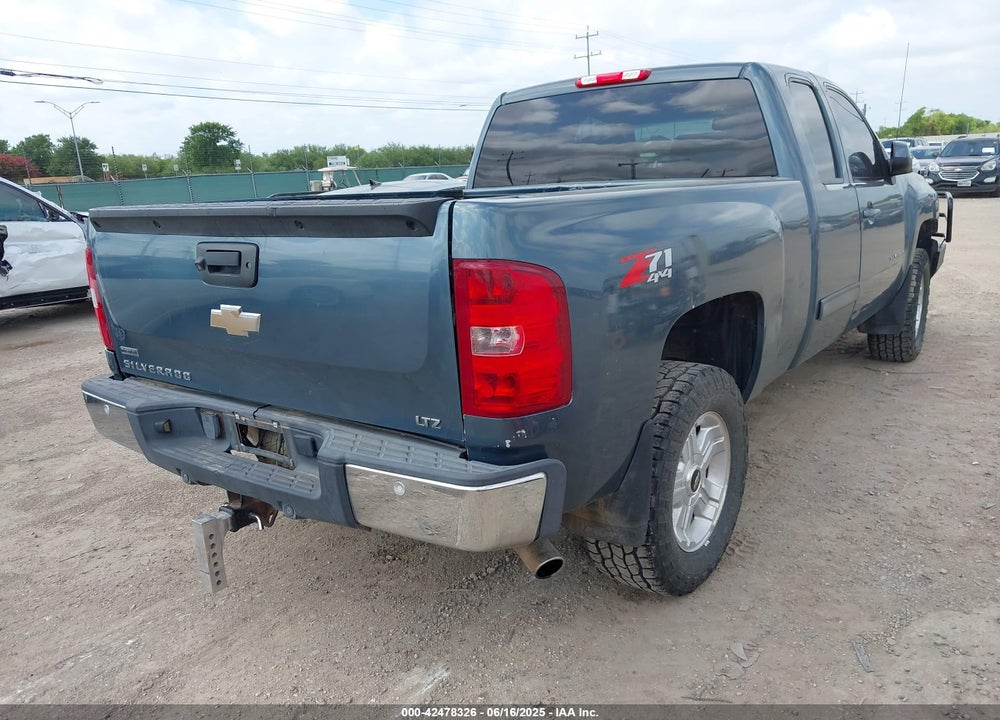 2010 CHEVROLET SILVERADO 1500 VIN: 1GCSKTE30AZ127223