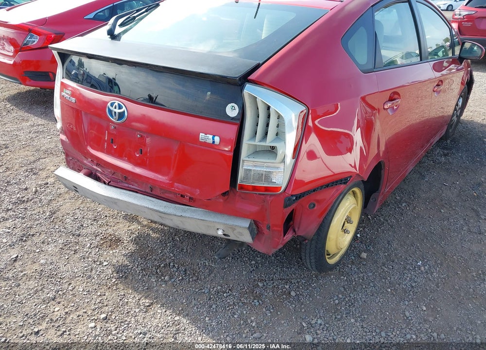 2011 TOYOTA PRIUS TWO VIN: JTDKN3DU8B0278916