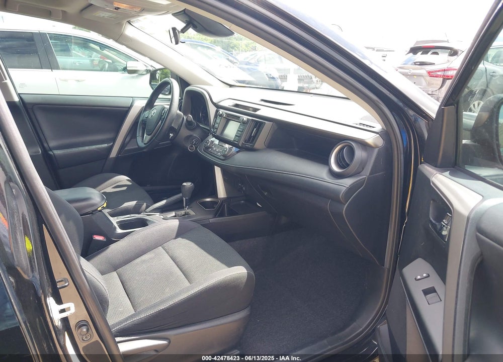 2017 TOYOTA RAV4 VIN: 2T3RFREVXHW549856