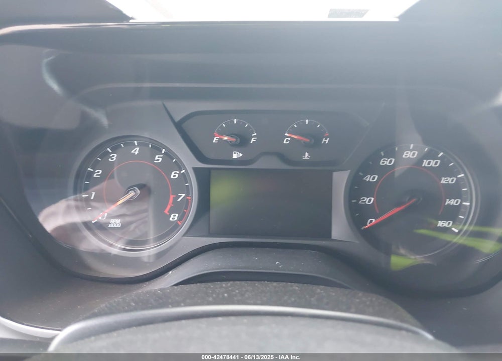 2021 CHEVROLET CAMARO VIN: 1G1FB1RX8M0124168