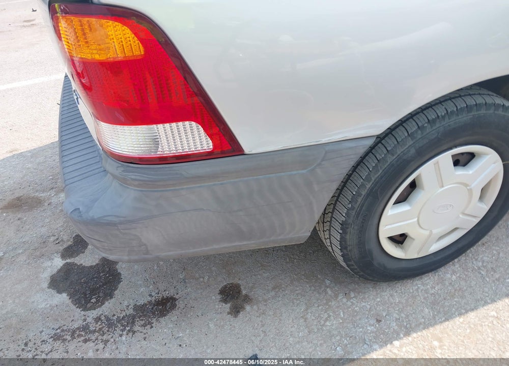 2002 FORD WINDSTAR LX VIN: 2FMZA50432BB39833