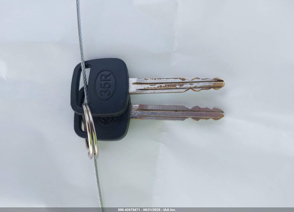 2006 TOYOTA CAMRY VIN: 4T1BE32K66U701813