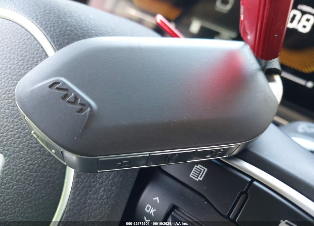 2025 KIA K5 VIN: KNAG64J74S5365686
