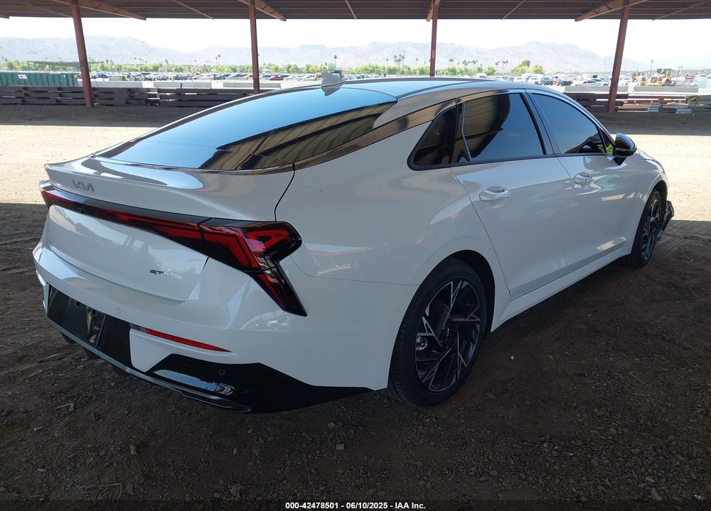 2025 KIA K5 VIN: KNAG64J74S5365686