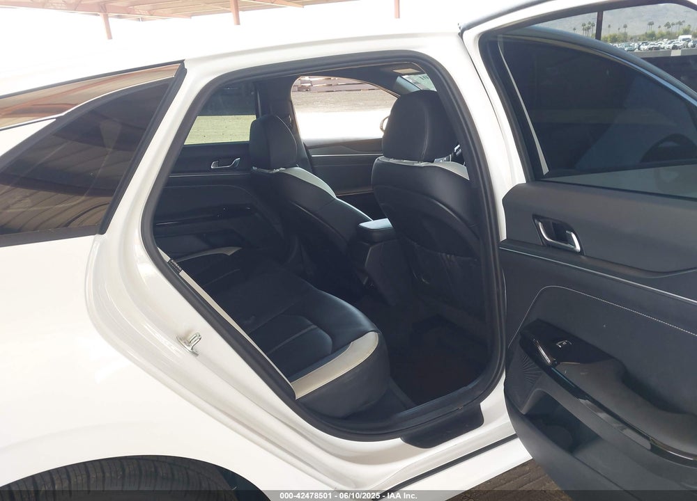 2025 KIA K5 VIN: KNAG64J74S5365686