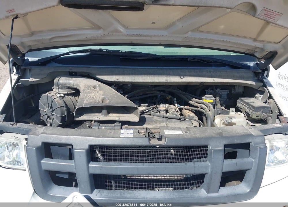 2015 ISUZU COMMERCIAL VAN VIN: JALB4T170F7W00400