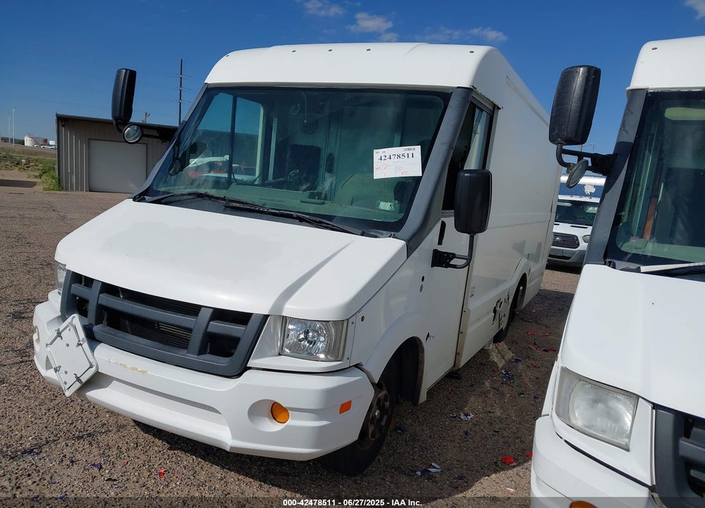 2015 ISUZU COMMERCIAL VAN VIN: JALB4T170F7W00400