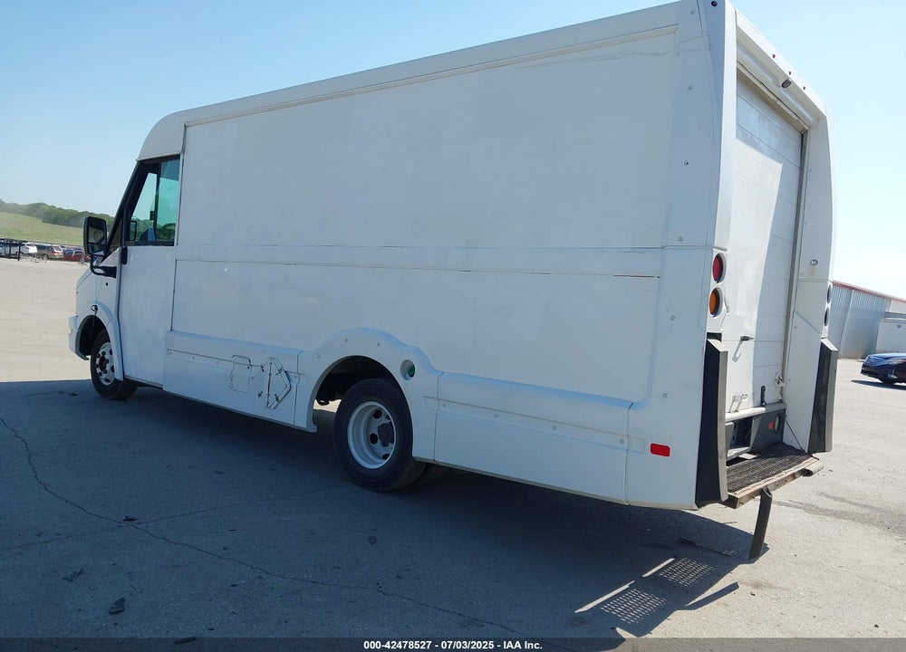 2013 ISUZU COMMERCIAL VAN VIN: JALB4T17XD7W00532