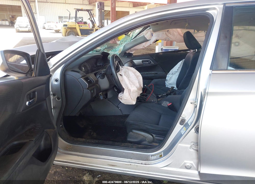 2014 HONDA ACCORD VIN: 1HGCR2F30EA206972