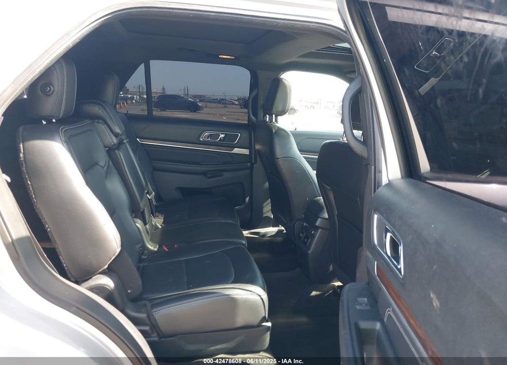 2018 FORD EXPLORER VIN: 1FM5K8F81JGA36764