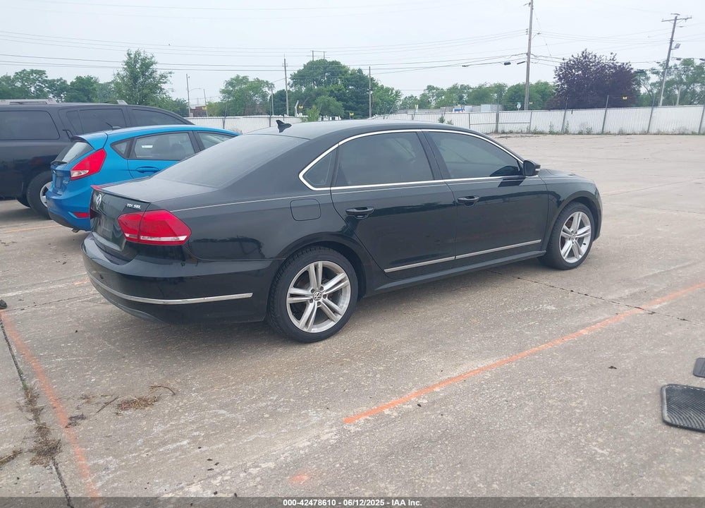 2014 VOLKSWAGEN PASSAT 2.0L TDI SEL PREMIUM VIN: 1VWCN7A35EC078132