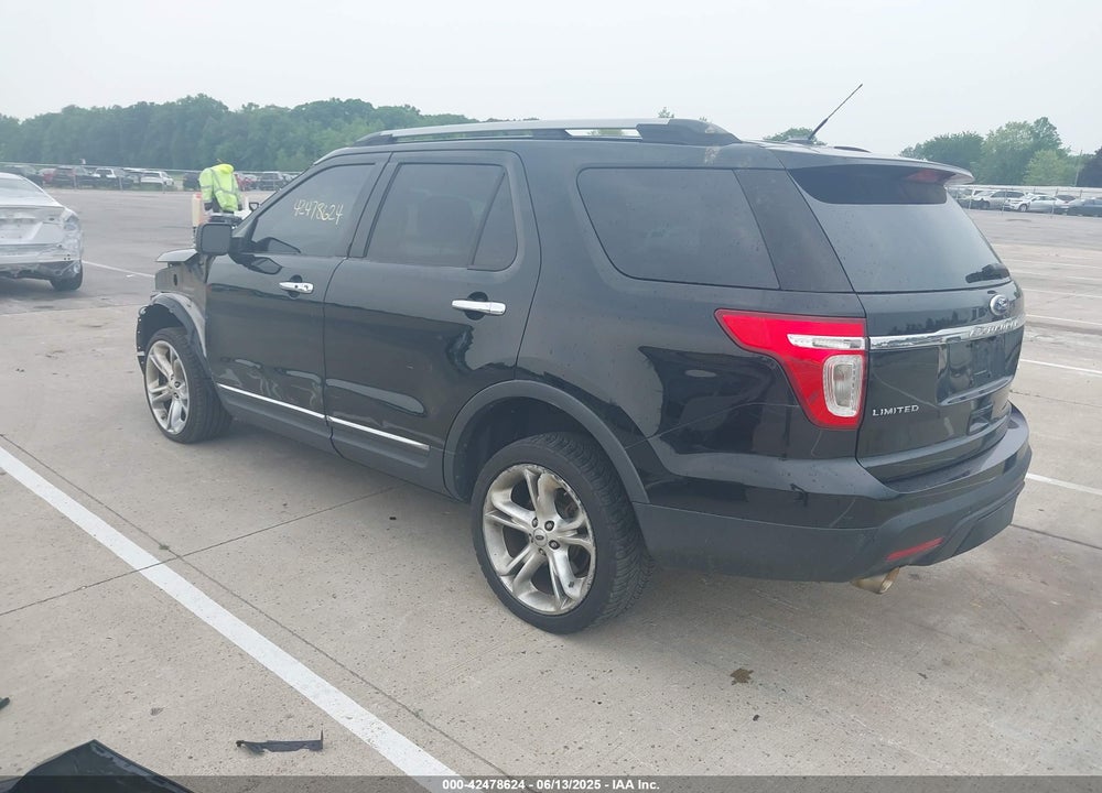 2012 FORD EXPLORER VIN: 1FMHK8F83CGA27841
