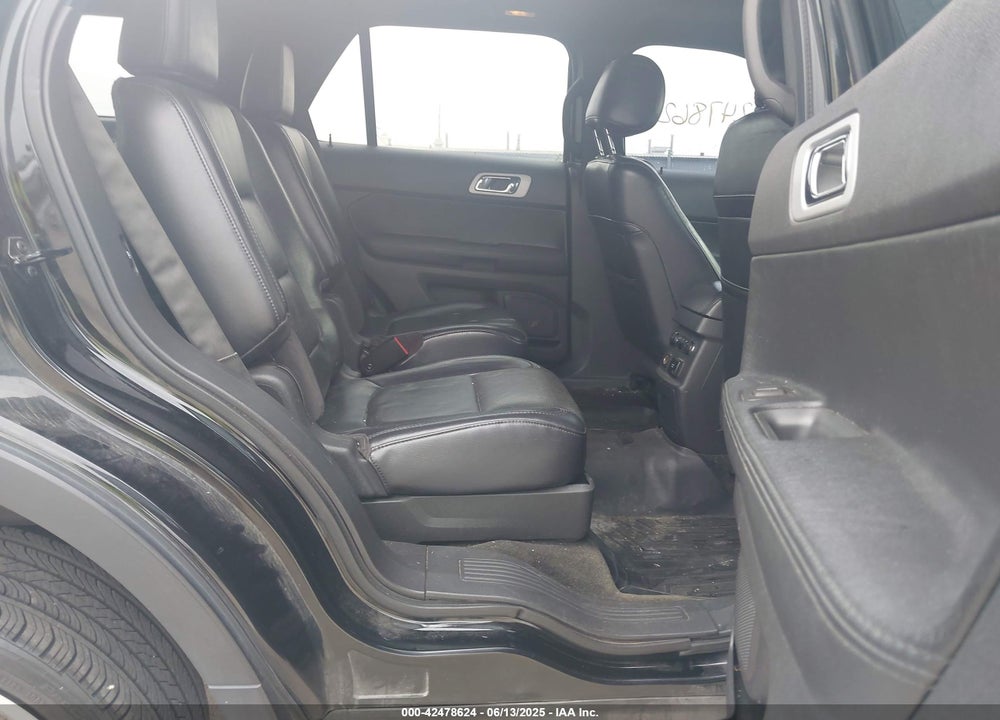 2012 FORD EXPLORER VIN: 1FMHK8F83CGA27841