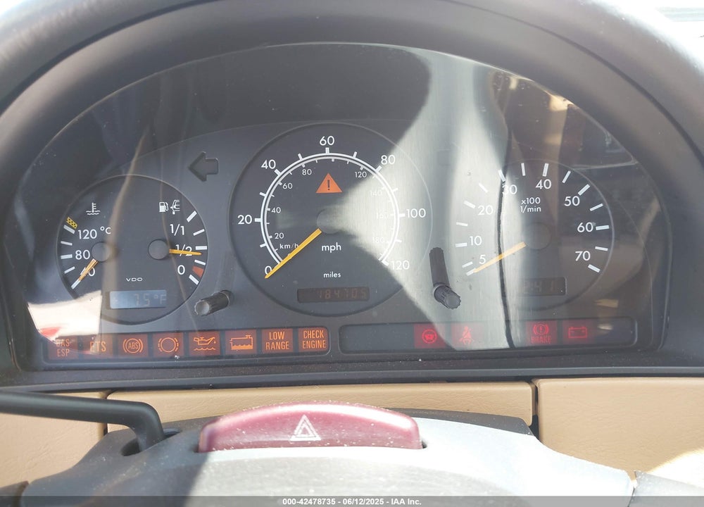1999 MERCEDES-BENZ ML 320 VIN: 4JGAB54E4XA118862