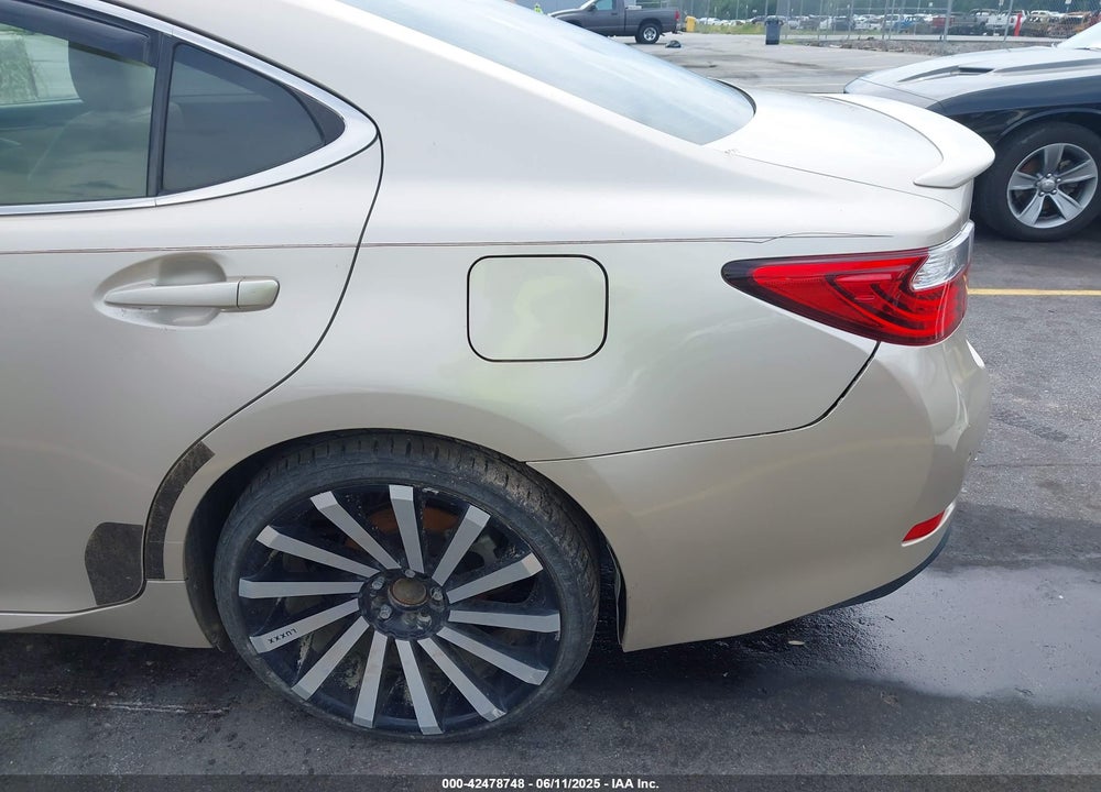 2013 LEXUS ES350 VIN: JTHBK1GG7D2040631