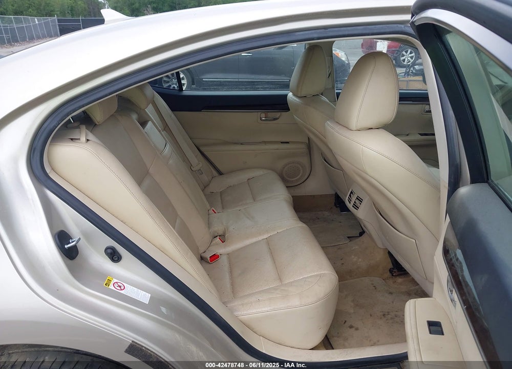 2013 LEXUS ES350 VIN: JTHBK1GG7D2040631