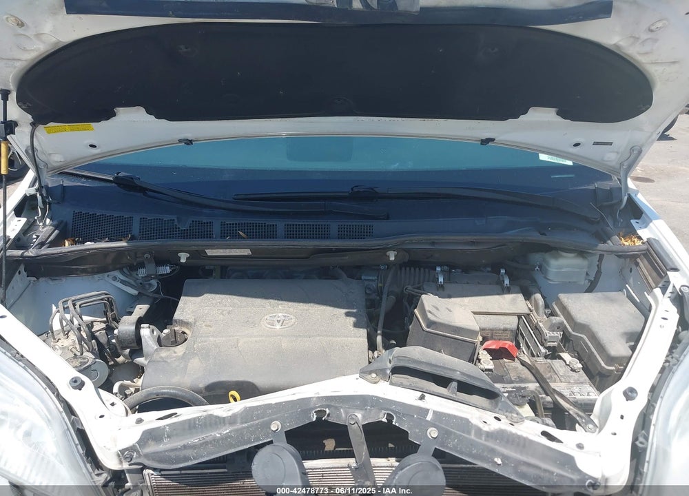 2013 TOYOTA SIENNA LE V6 8 PASSENGER VIN: 5TDKK3DC1DS314901