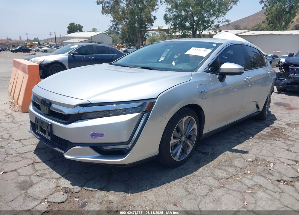 2018 HONDA CLARITY PLUG-IN HYBRID TOURING VIN: JHMZC5F31JC021516