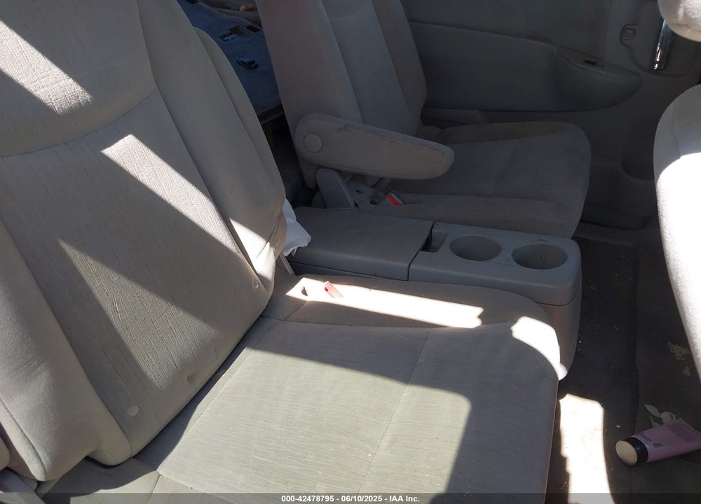 2016 NISSAN QUEST PLATINUM/S/SL/SV VIN: JN8AE2KP3G9156524